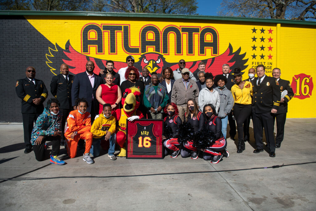 Hawks Bring New Basketball Hoop and Mural To ATL’s Historic Fire Rescue Station 16