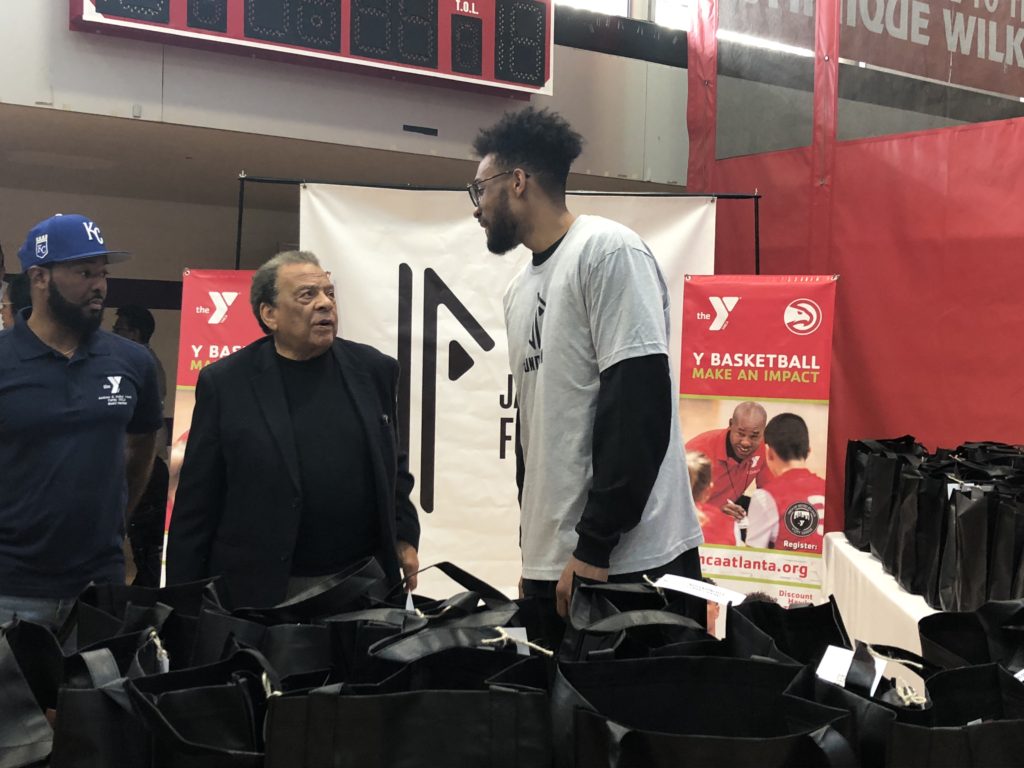 Atlanta Hawks Jabari Parker gives back to the community
