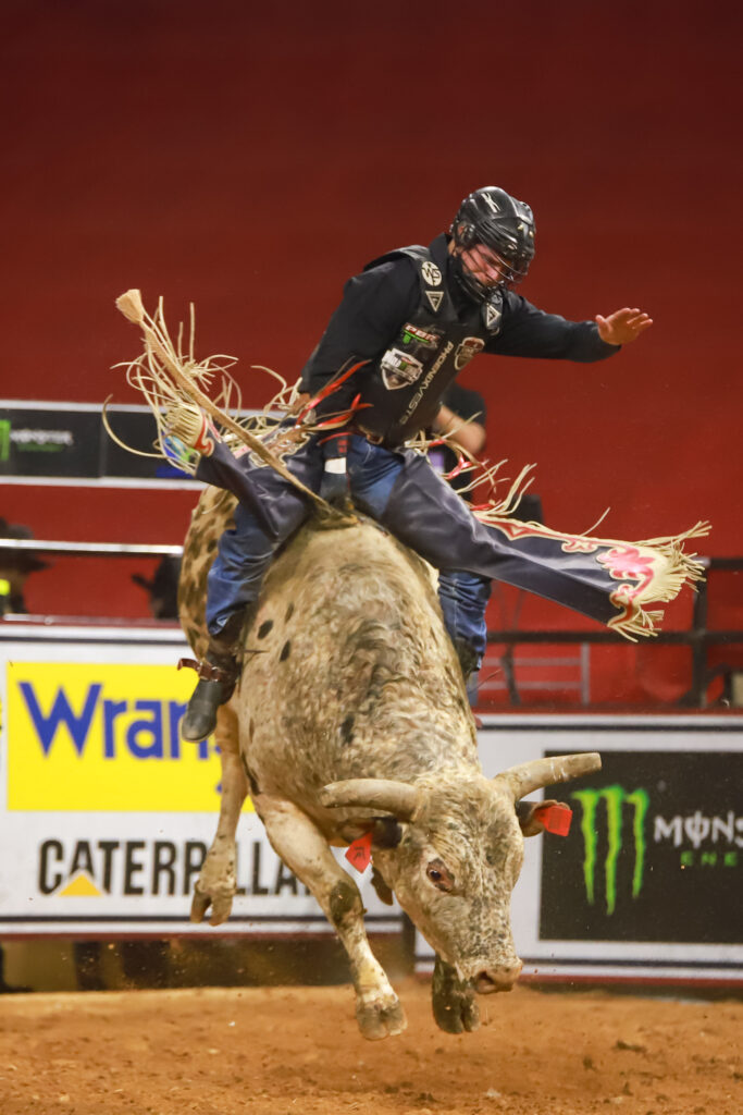90-Point Ride Propels Brennon Eldred to Round 1 Win at PBR Unleash The Beast Event