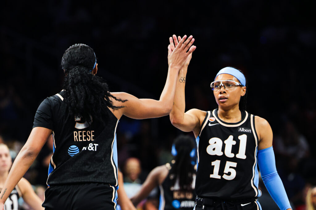 Dream Hold Off Tempo, Improve to 12-4 Behind Balanced Attack